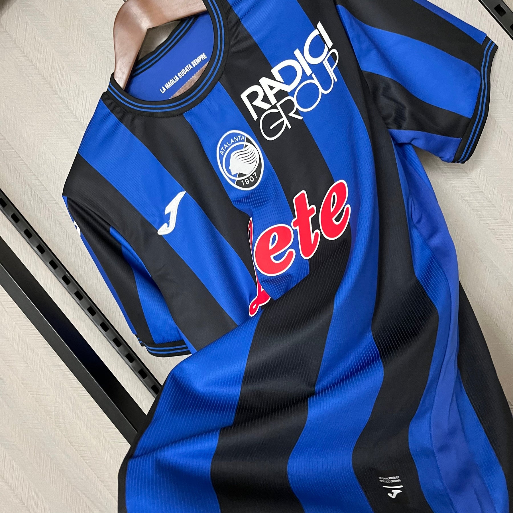 Camisa Atalanta I 24/25 Joma - Azul e Preto