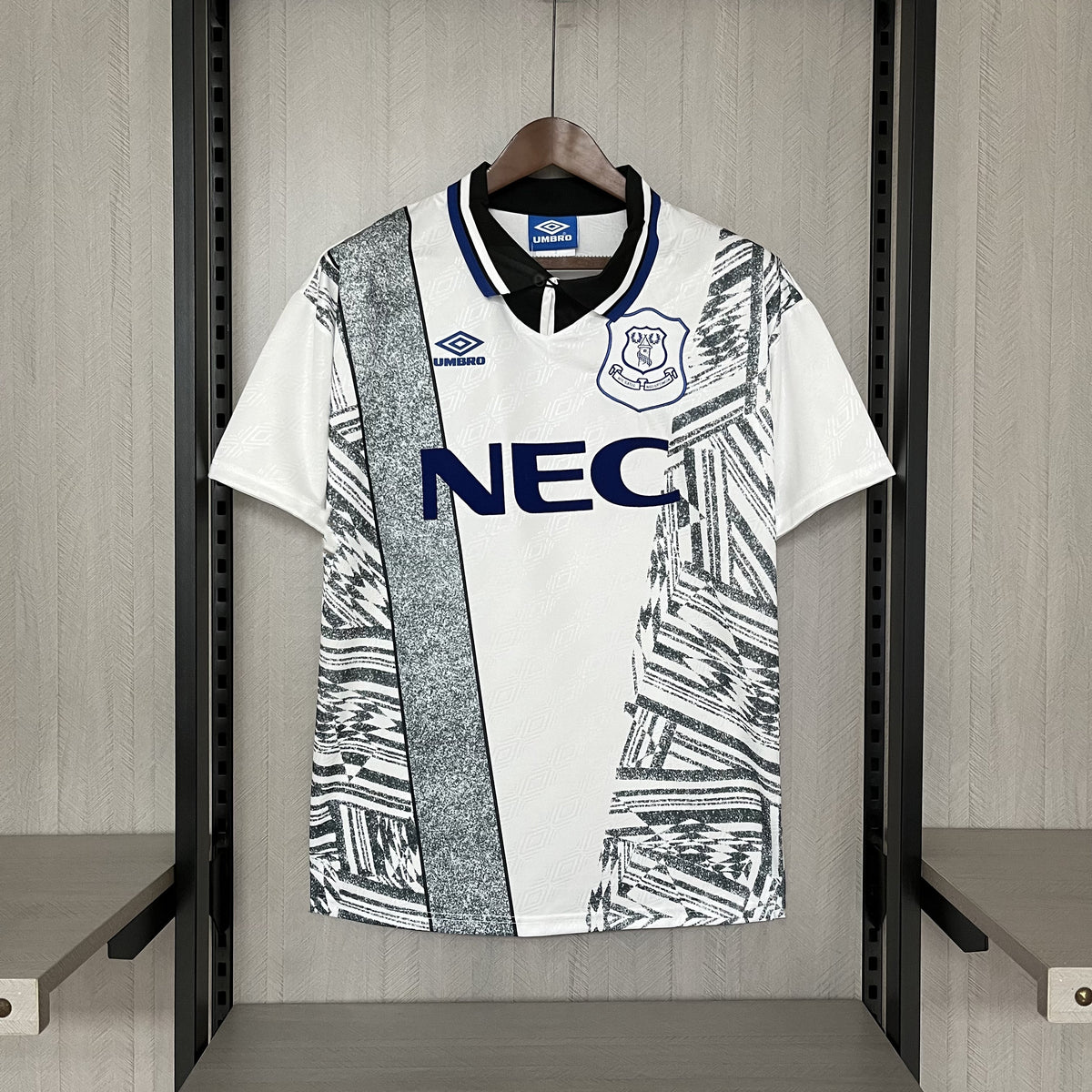 Everton Retro  1994/95 away