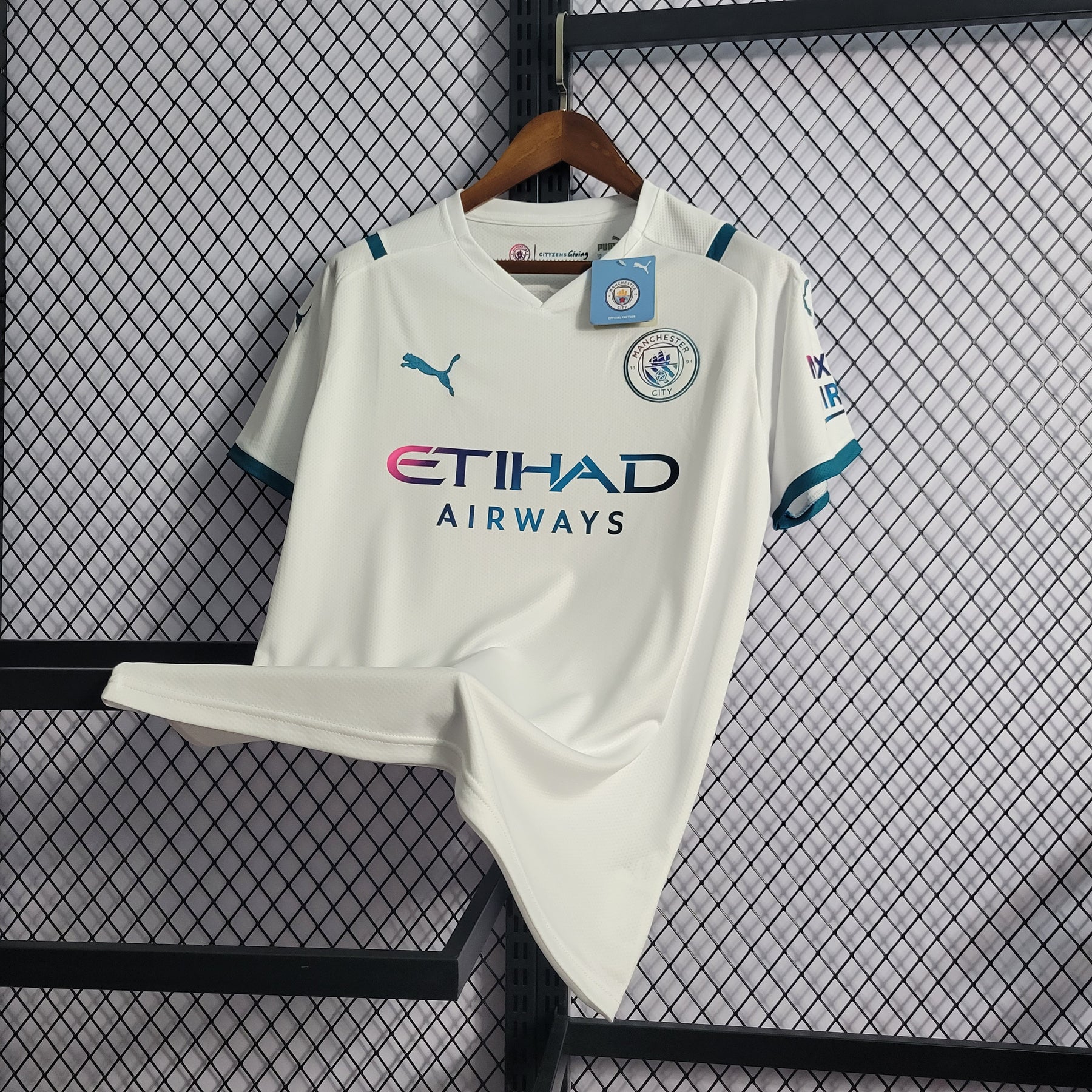 Camisa Manchester City II 21/22 Puma - Branco (Porto Feliz e Região)