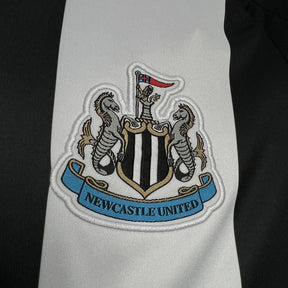 Camisa Newcastle United I 24/25 Branca e Preta