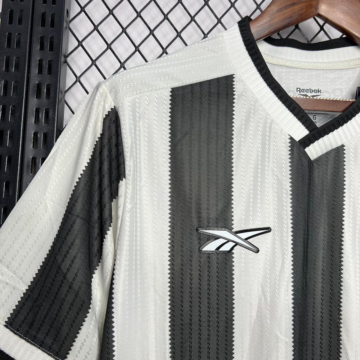 Camisa Reebok Botafogo 24/25 Casa - Preta e Branca