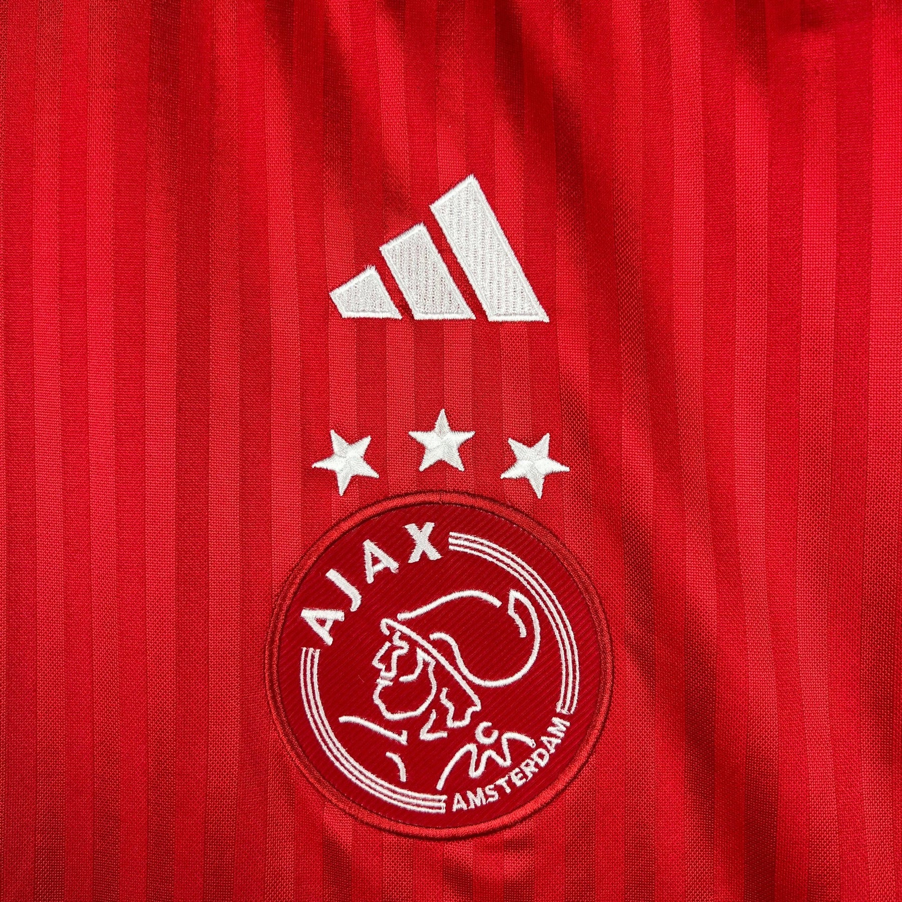 Camisa Ajax I 23/24 - Branco e Vermelho