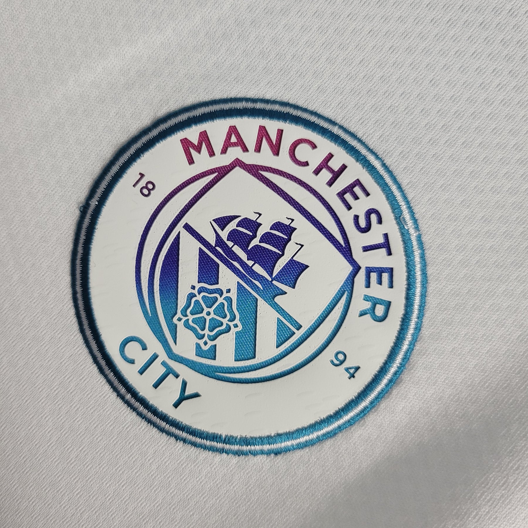 Camisa Manchester City II 21/22 Puma - Branco (Porto Feliz e Região)