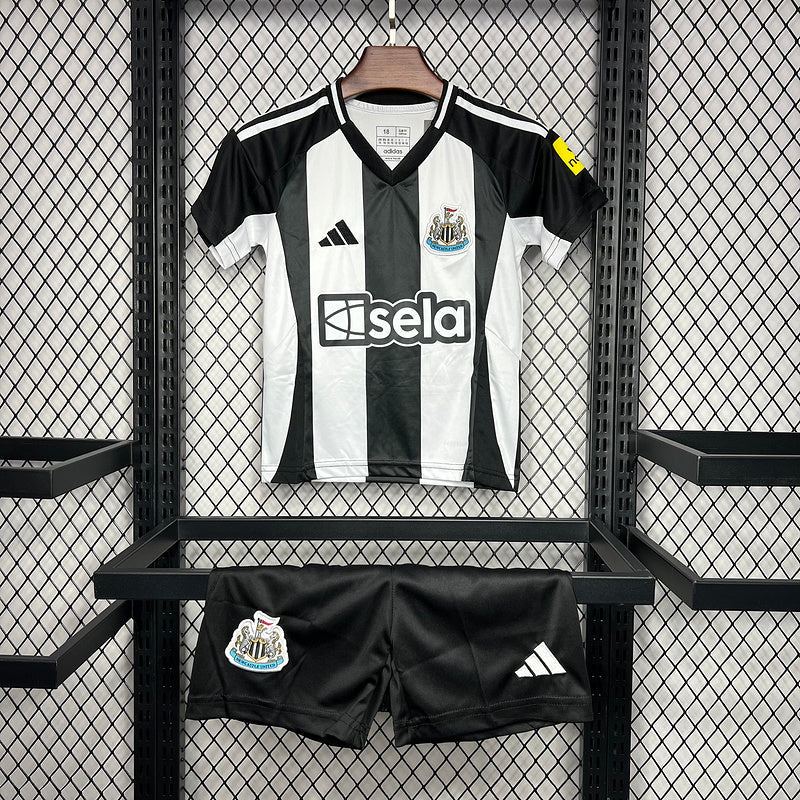 Kit Infantil Newcastle United 24/25 - Preto/Branco