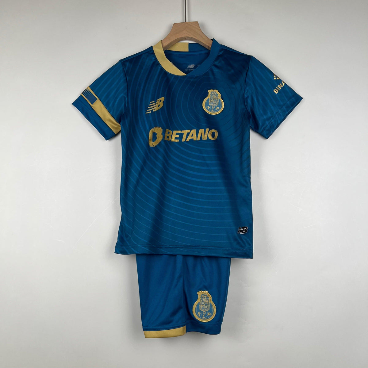 Kit Infantil Porto III 23/24 - Azul